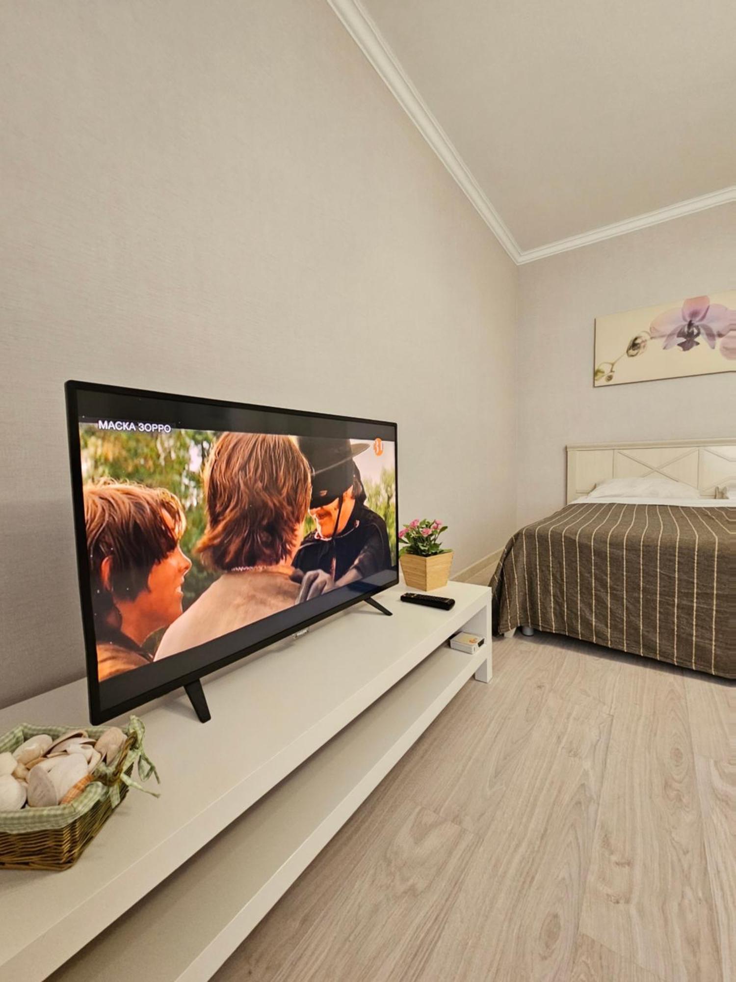 Ernaz Plus Apartments: Promenade Expo Астана Екстериор снимка